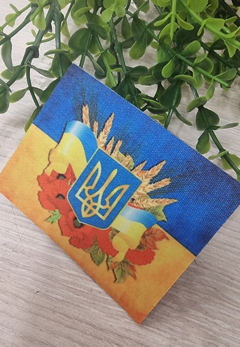 Шеврон "Прапор України з маками" 50х70мм